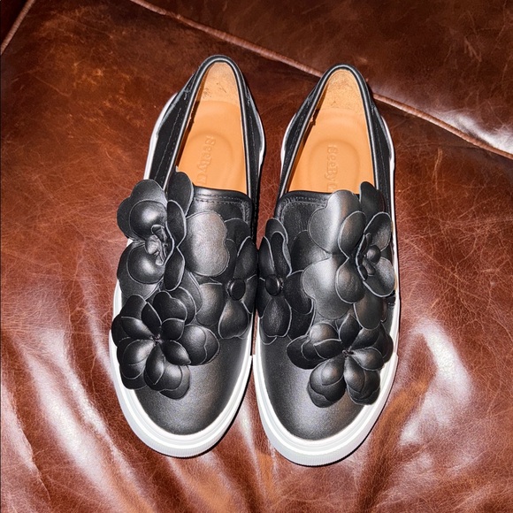 See By Chloe Black Floral Sneakers - Picture 1 of 5